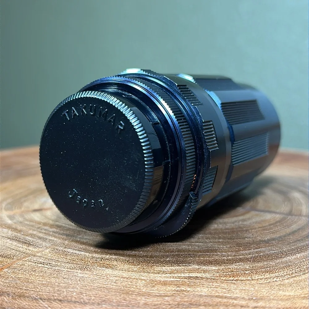 Pentax Super-Takumar 135mm f/3.5 Lens w/ Leather Case - M42 Mount - Picture 6 of 12